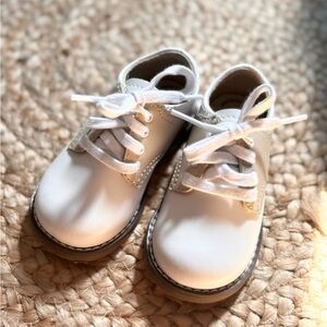 Footmates Classic boys leather shoes size 4.5